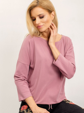 Uniwersalna brudnoróżowa bluzka z rękawem 3/4