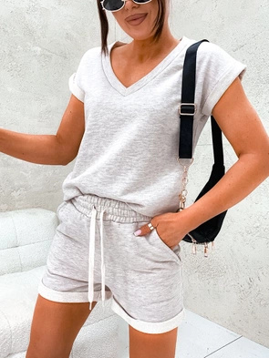 Komplet t-shirt z podwijanymi rękawami i szorty beżowy melanż