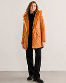 Pomarańczowa kurtka zimowa damska z odpinanym futerkiem