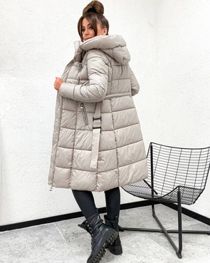Taliowana zimowa kurtka z kapturem beż