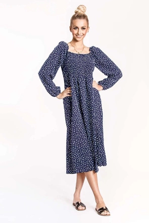 Stylowa sukienka z bufiastymi rękawami niebieska