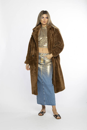 Brązowe futerko z nietoperzowymi rękawami