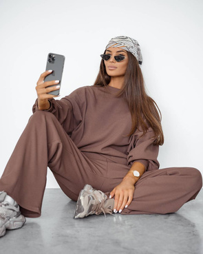 Dwuczęściowy cappuccino komplet typu wafel