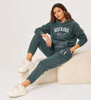 Zielony komplet dresowy damski – bluza z kapturem + spodnie 7/8