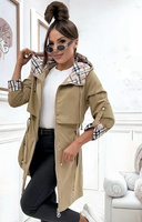 Wiosenna kurtka piaskowa do połowy uda