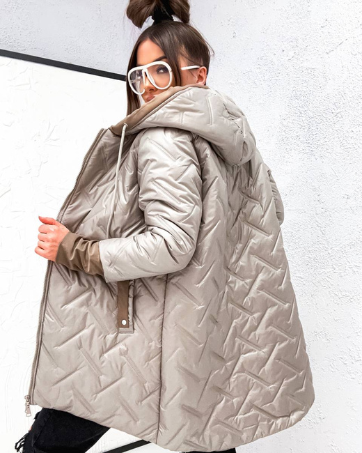 Luźna przejściowa kurtka plus size z kapturem beż