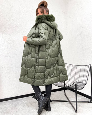 Zimowa damska kurtka khaki poniżej kolan