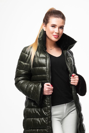 Zimowa kurtka damska z futrzanym kołnierzem khaki