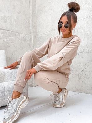 Dres damski z zaszewkami beżowy