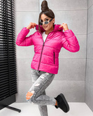 Klasyczna puchowa kurtka zimowa fuksja