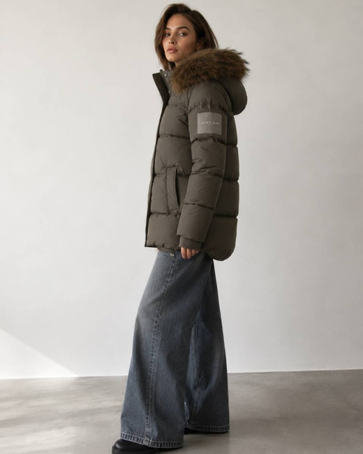 Krótka khaki kurtka zimowa typu puffer