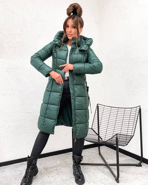 Taliowana zimowa kurtka z kapturem zielony ciemny