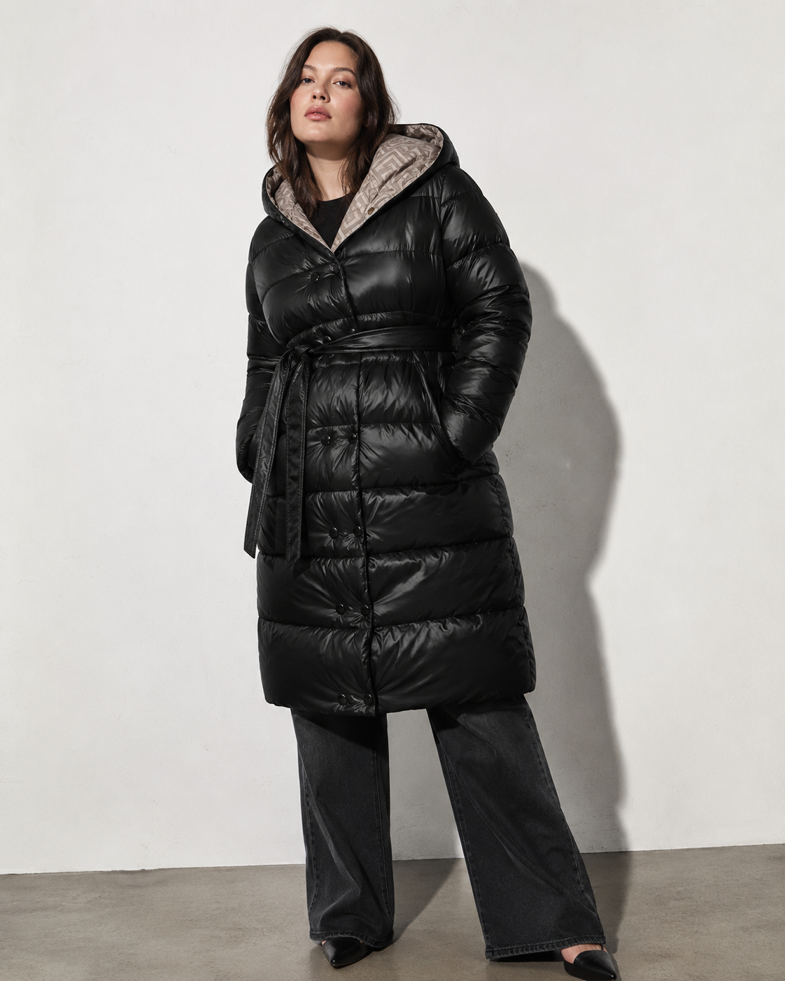 LANGE JACKE MIT HAUBE SCHWARZ (PM7231)