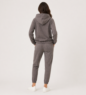 Brązowy komplet dresowy damski – bluza z kapturem + spodnie 7/8