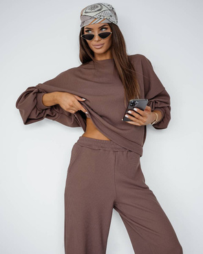 Dwuczęściowy cappuccino komplet typu wafel