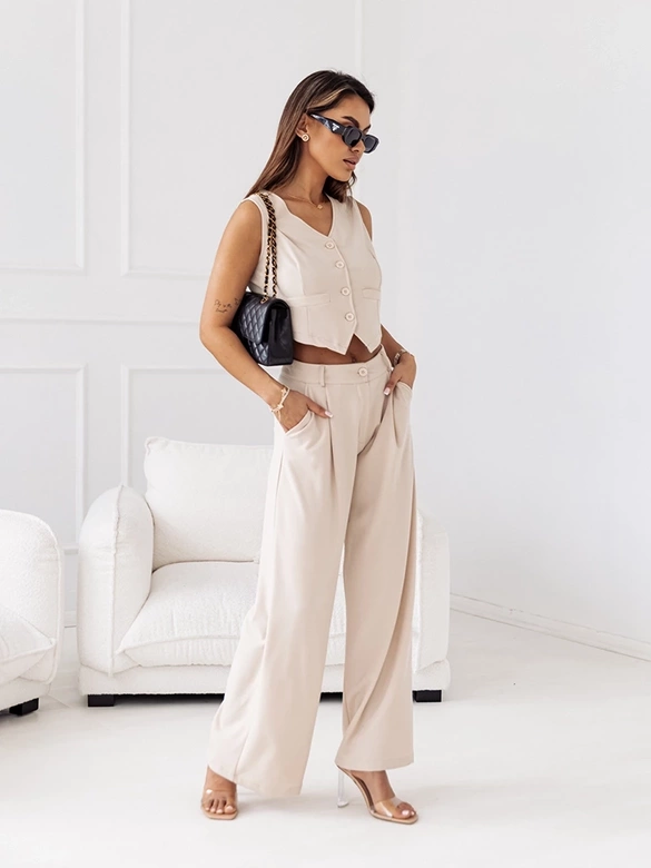 Beżowy komplet garniturowy kamizelka i spodnie