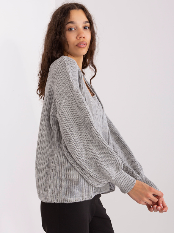 Dzianinowy szary komplet dwuczęściowy top i sweter