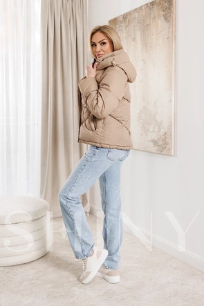 Kurtka o luźnym kroju beżowa