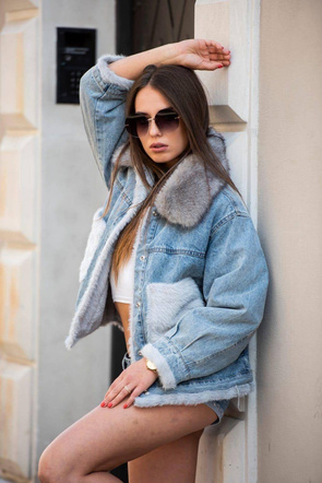 Jeansowa kurtka z futrem