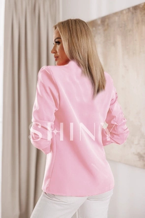 Casualowa jasnoróżowa marynarka bez zapięcia