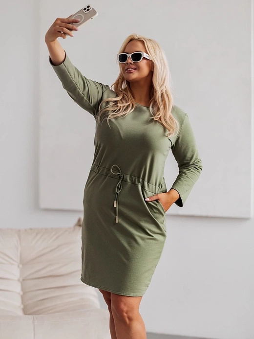 Bawełniana sukienka plus size z rękawem 3/4 khaki 