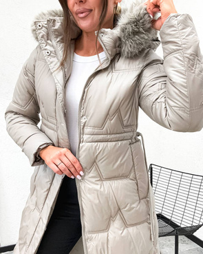 Zimowa damska kurtka beżowa poniżej kolan
