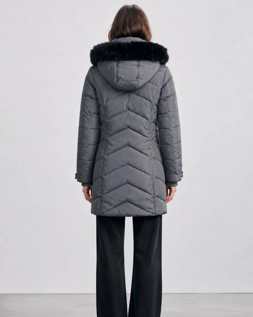 STEPPJACKE MIT KAPUZE GRAU (W732)
