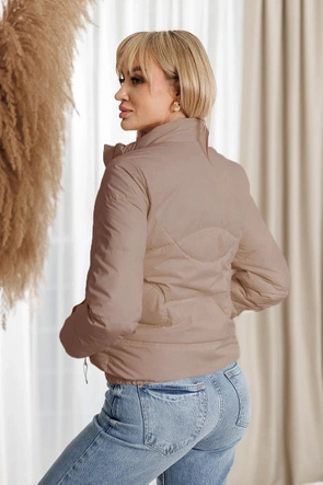 Krótka kurtka przejściowa beżowa