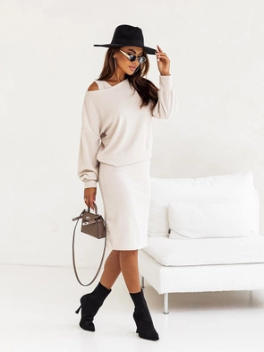 Dzianinowy zestaw bluzka + sukienka ecru