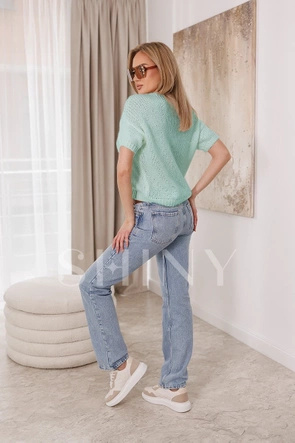 Elegancki neonowo-różowy sweter z krótkim rękawem