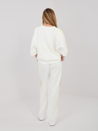 Komplet sportowy z bluzą oversize ecru