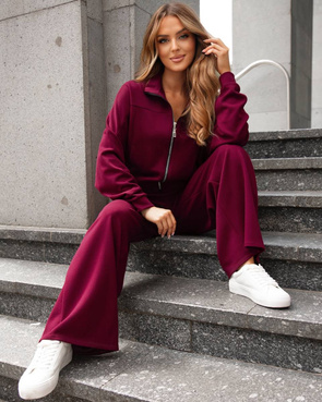 Komfortowy bordowy komplet damski bluza + szerokie spodnie