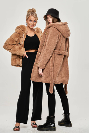 Brązowa damska kurtka baranek z kapturem