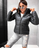 Klasyczna puchowa kurtka zimowa czarna