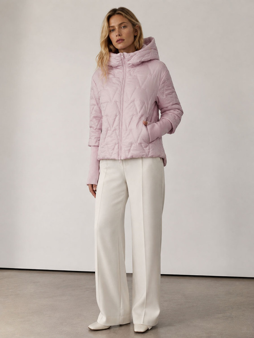 Krótka pikowana kurtka z kapturem różowa 