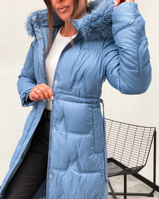 Zimowa damska kurtka niebieska poniżej kolan