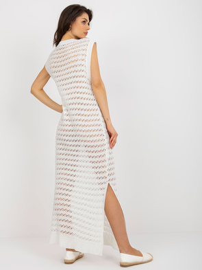 Biała plażowa sukienka maxi z dzianiny