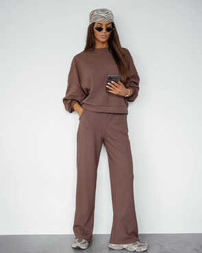 Dwuczęściowy cappuccino komplet typu wafel