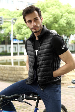 MĘSKA KAMIZELKA Z PUCHEM NATURALNYM CZARNA (5008)