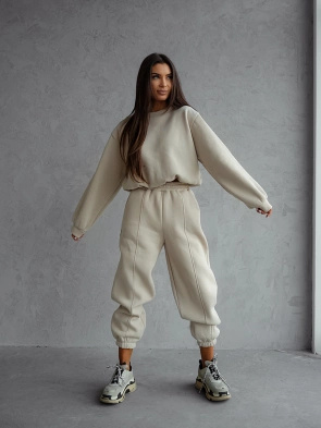 Beżowy bawełniany dres damski