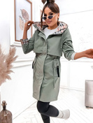 Wiosenna kurtka piaskowa do połowy uda