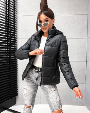 Klasyczna puchowa kurtka zimowa czarna