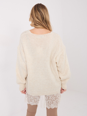 Miękki ecru sweter damski z moherem i koronką