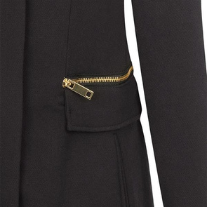 PROSTY PŁASZCZ Z ZAMKIEM CZARNY (2425)