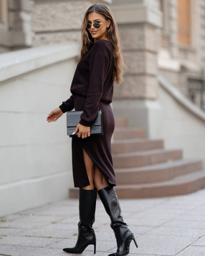 Dzianinowy czekoladowy zestaw bluzka + spódnica