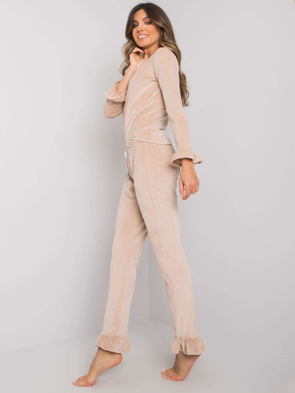 Zimowa piżama welurowa z falbankami beż