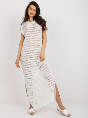 Biała plażowa sukienka maxi z dzianiny