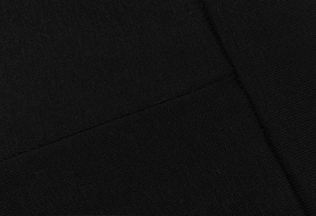 Czarne legginsy sportowe typu capri damskie