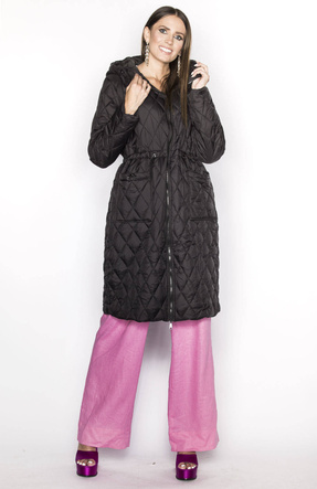 Prosta pikowana kurtka z kapturem czarna (ag6-29)
