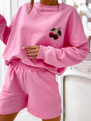 Dwuczęściowy komplet bawełniany różowy bluza z szortami